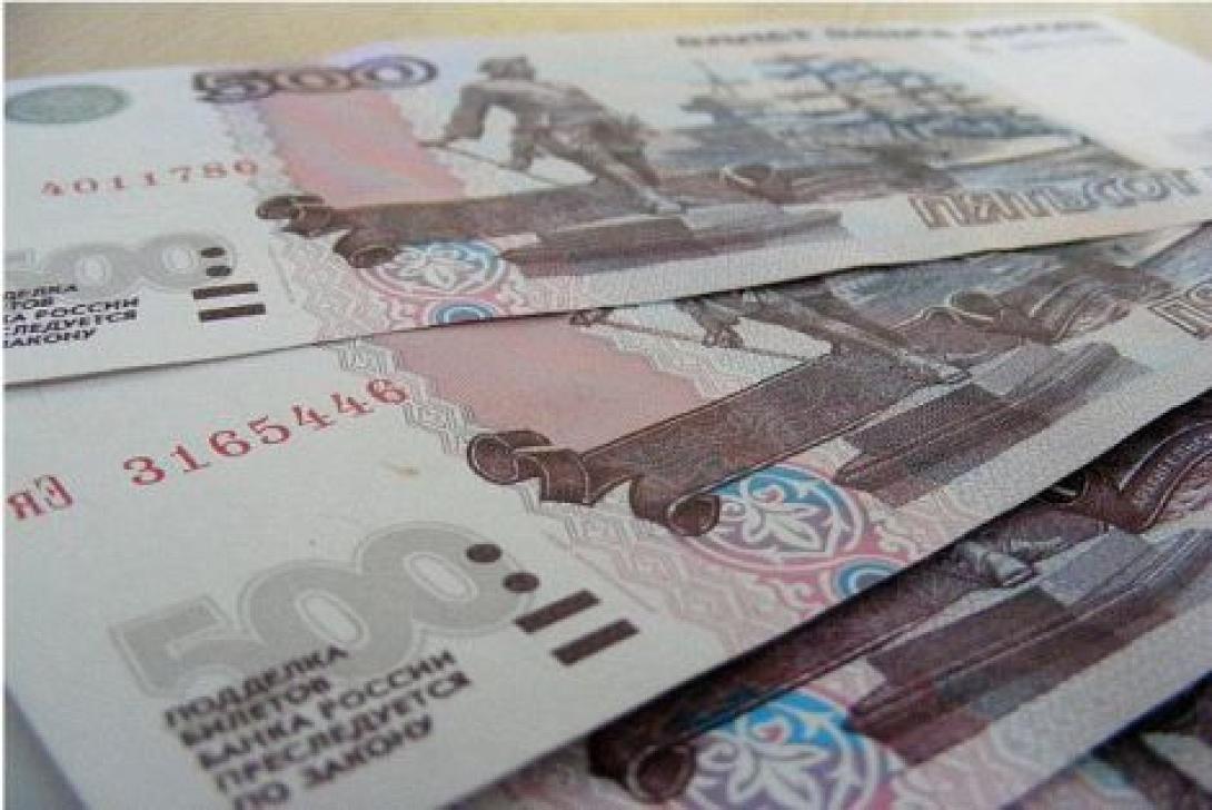 Η Ρωσία πούλησε 11,3 δισεκατομμύρια δολάρια για να στηρίξει το ρούβλι