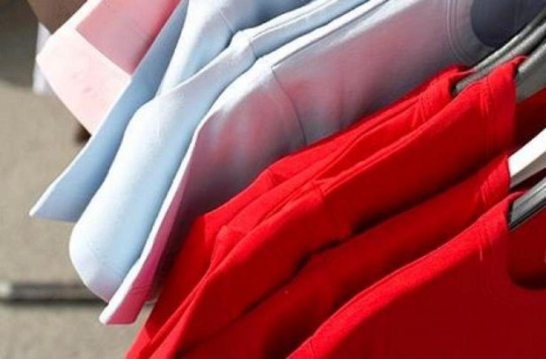 Τσεχία: Μαθητές συγκέντρωσαν 20 τόνους ρούχα για τους Σύρους πρόσφυγες