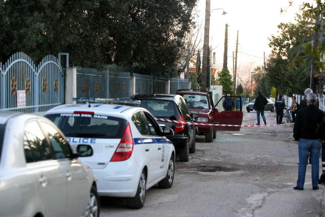 νεκροί - σπίτι