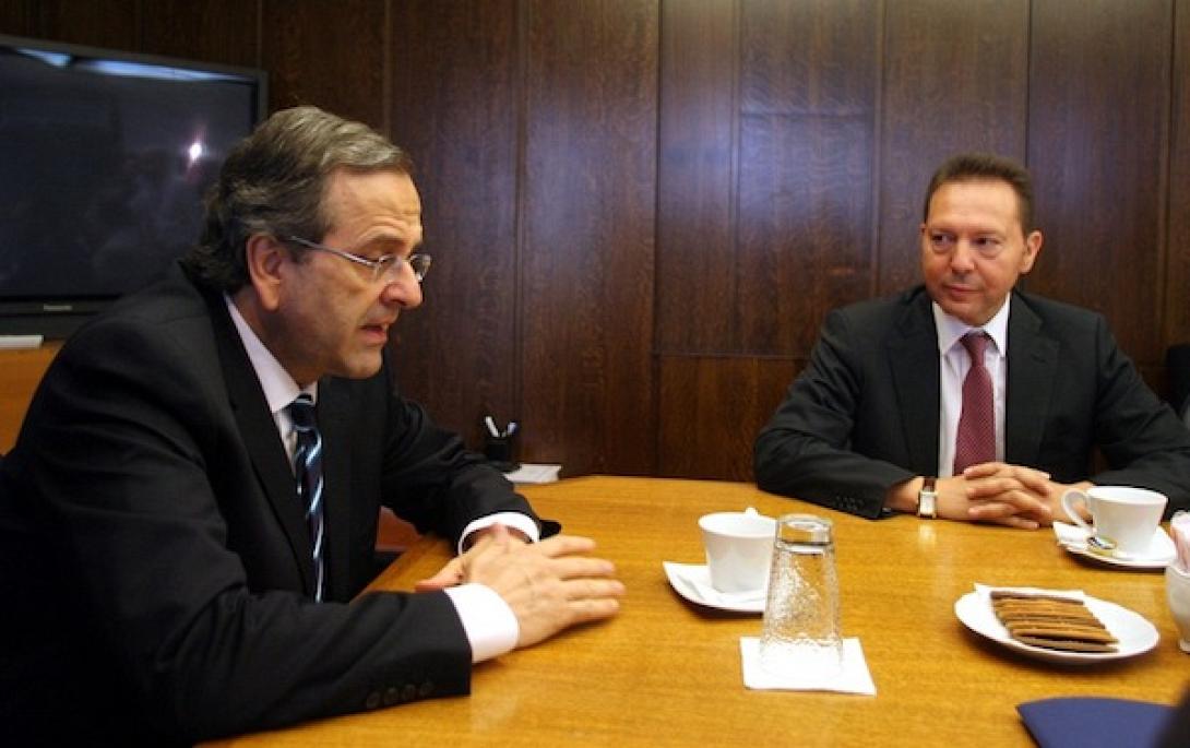 Σε εξέλιξη η σύσκεψη στο ΥΠΟΙΚ υπό τον Αντ.Σαμαρά ενόψει τρόικας