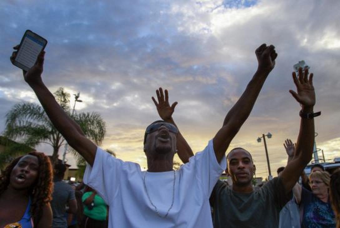 sandiegopoliceshootingprotest