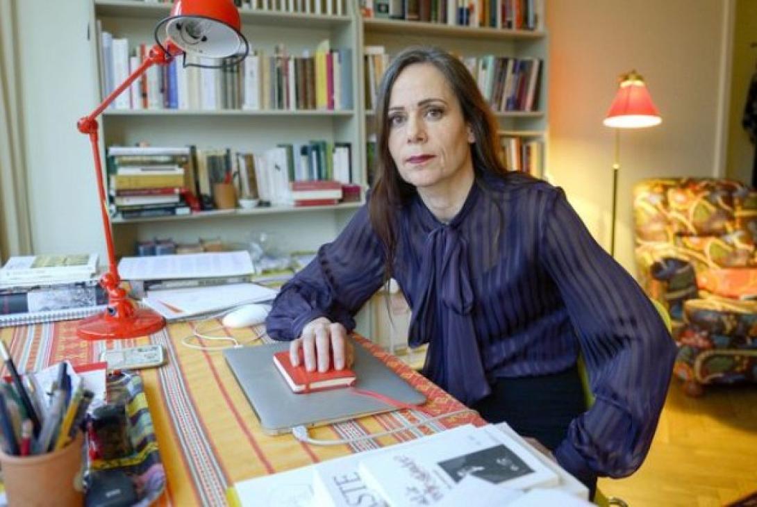 σάρα σκάνδαλο