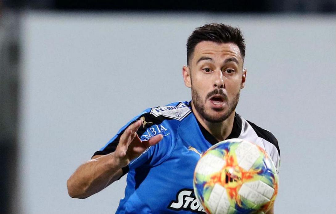 Αντριάν Σαρδινέρο