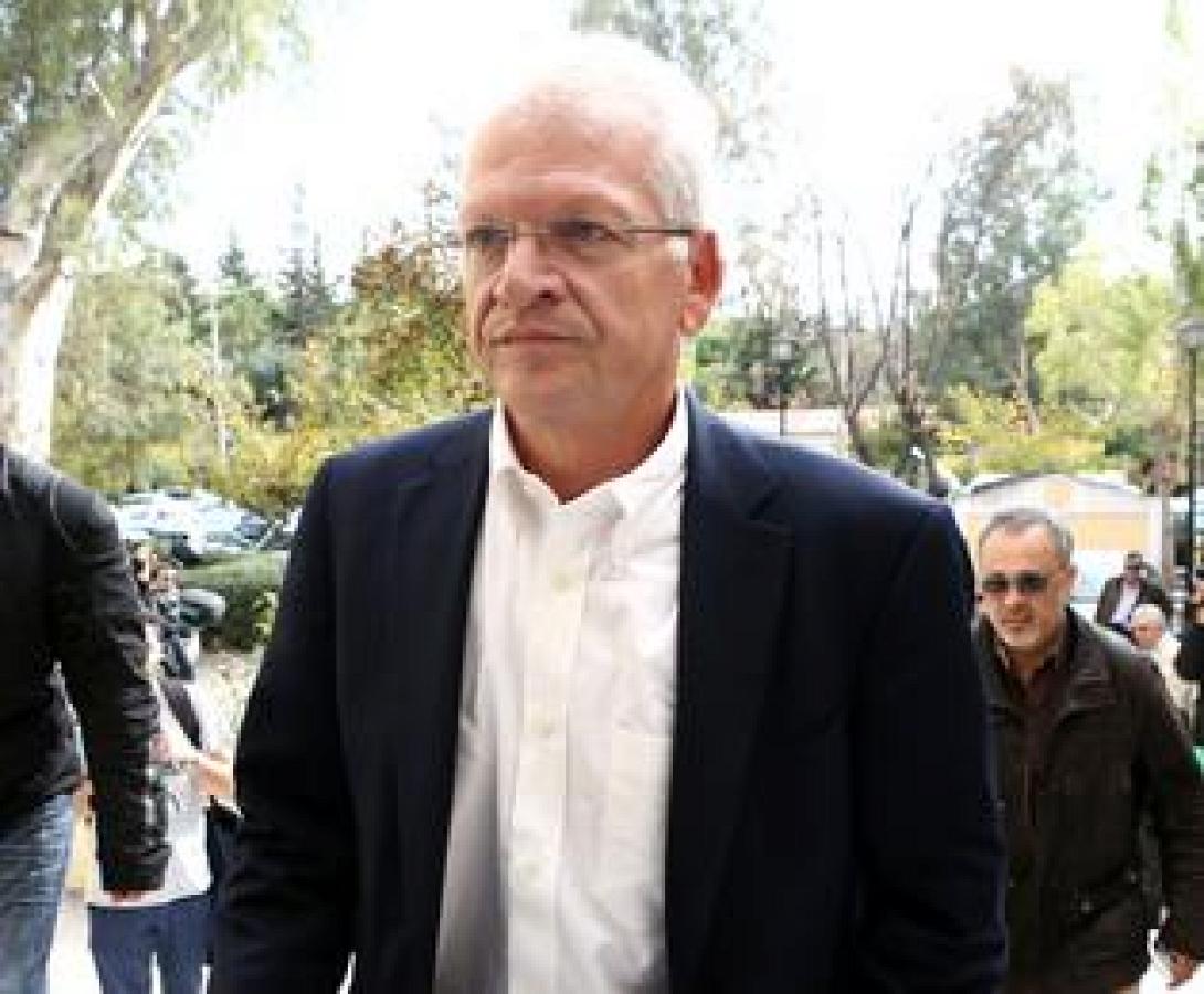 Σαρρής: «Ας φέρουν ξένους διαιτητές»