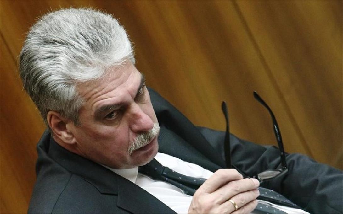 &quot;Η νέα ελληνική κυβέρνηση δεν θα μπορέσει να τηρήσει τις υποσχέσεις της λόγω έλλειψης πόρων&quot;