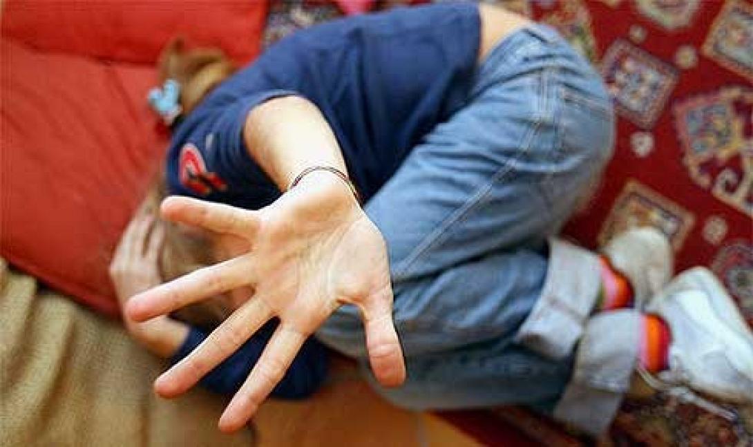 Αττική: &quot;Νοίκιασε&quot; την 11χρονη ανηψιά του σε φίλο του