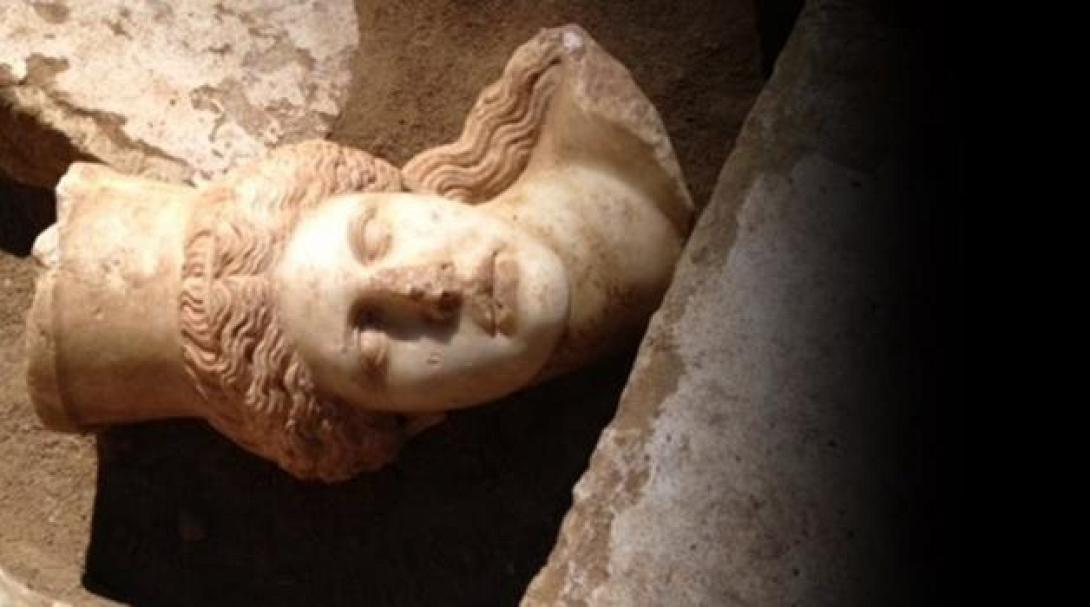 Η θέση του κεφαλιού της Σφίγγας και ο ... χρησμός Σαμαρά