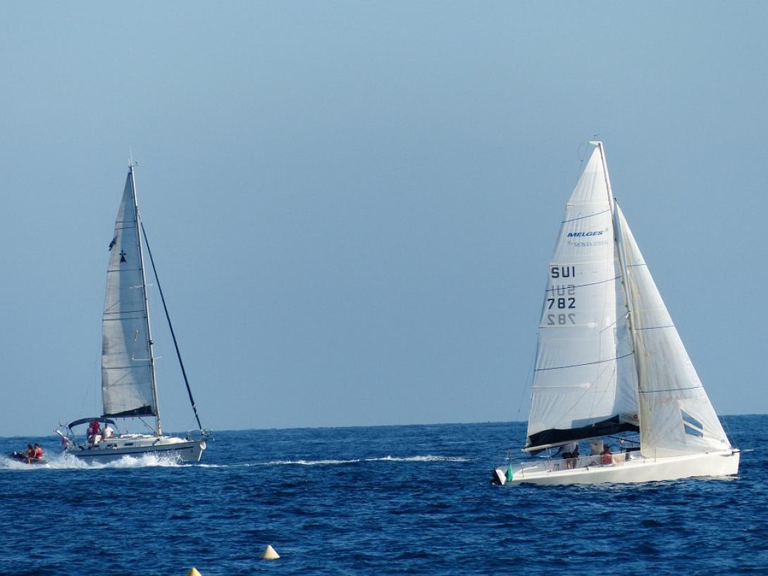 ships-188905_960_720.jpg