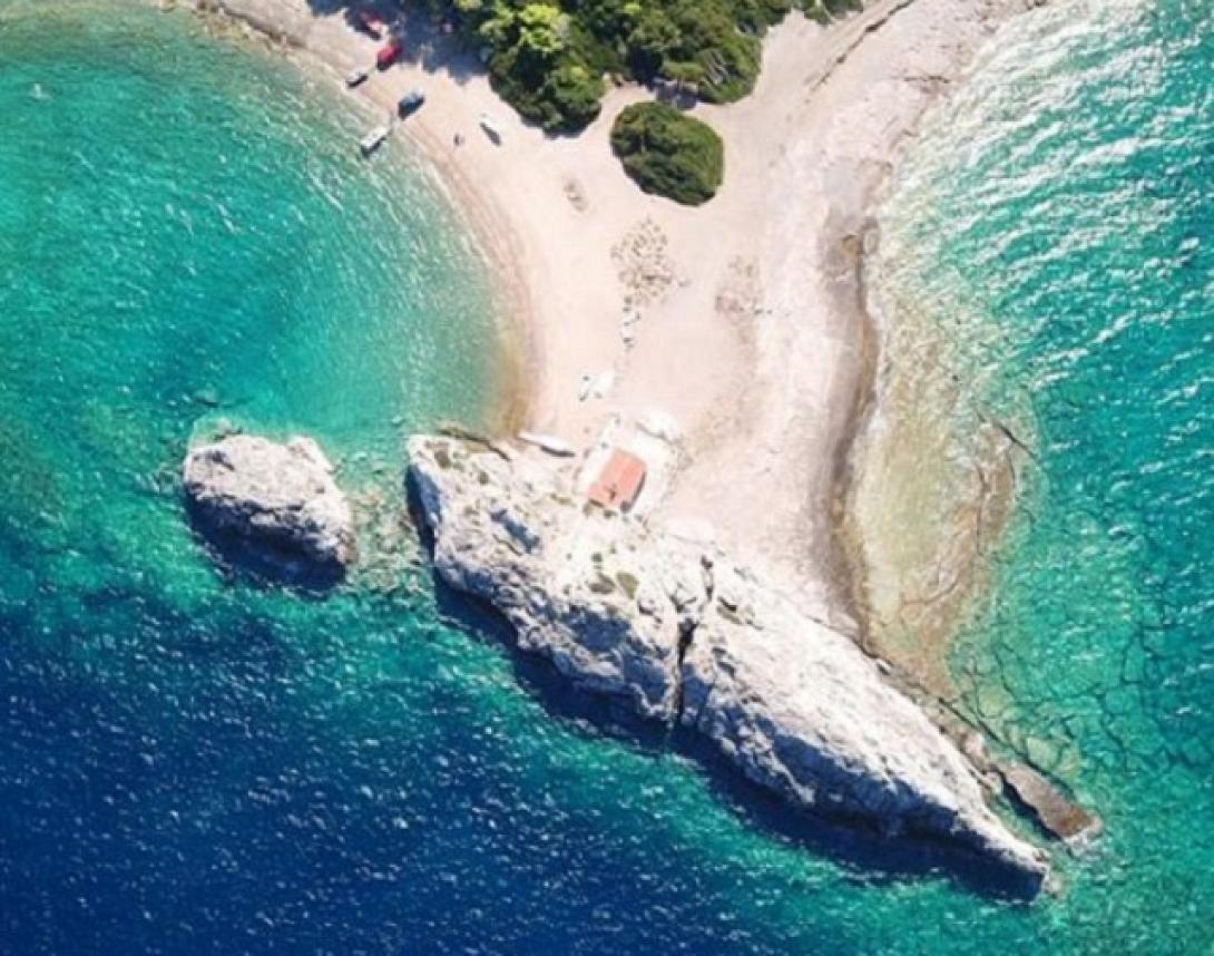 παραλία Νεκροταφείο