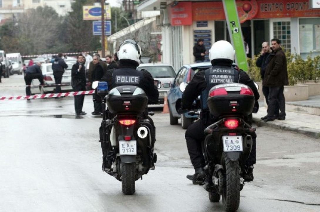 Τρόμος στον Πειραιά από αδίστακτη συμμορία που έβγαζε τα δόντια στα θύματά της!
