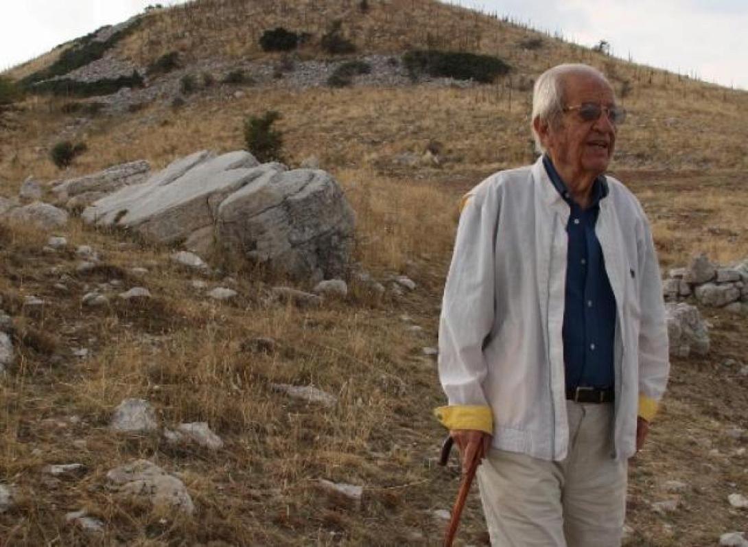 simopoulos.jpg
