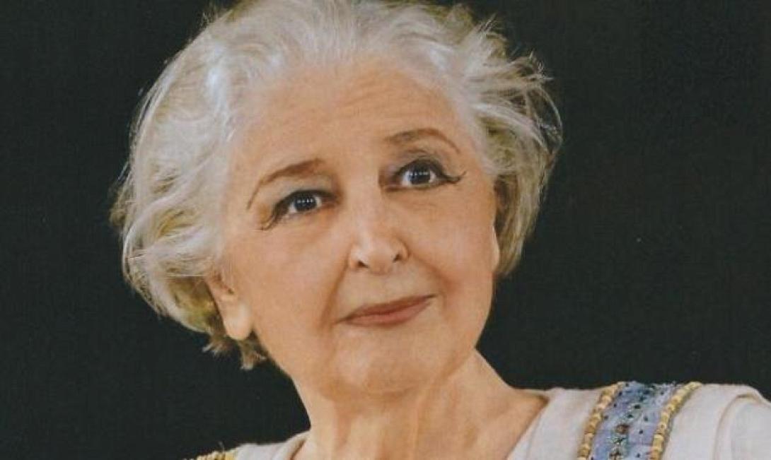 αννα συνοδινου