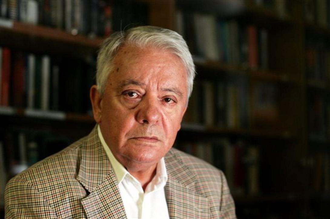 γιάννης σιωμόπουλος