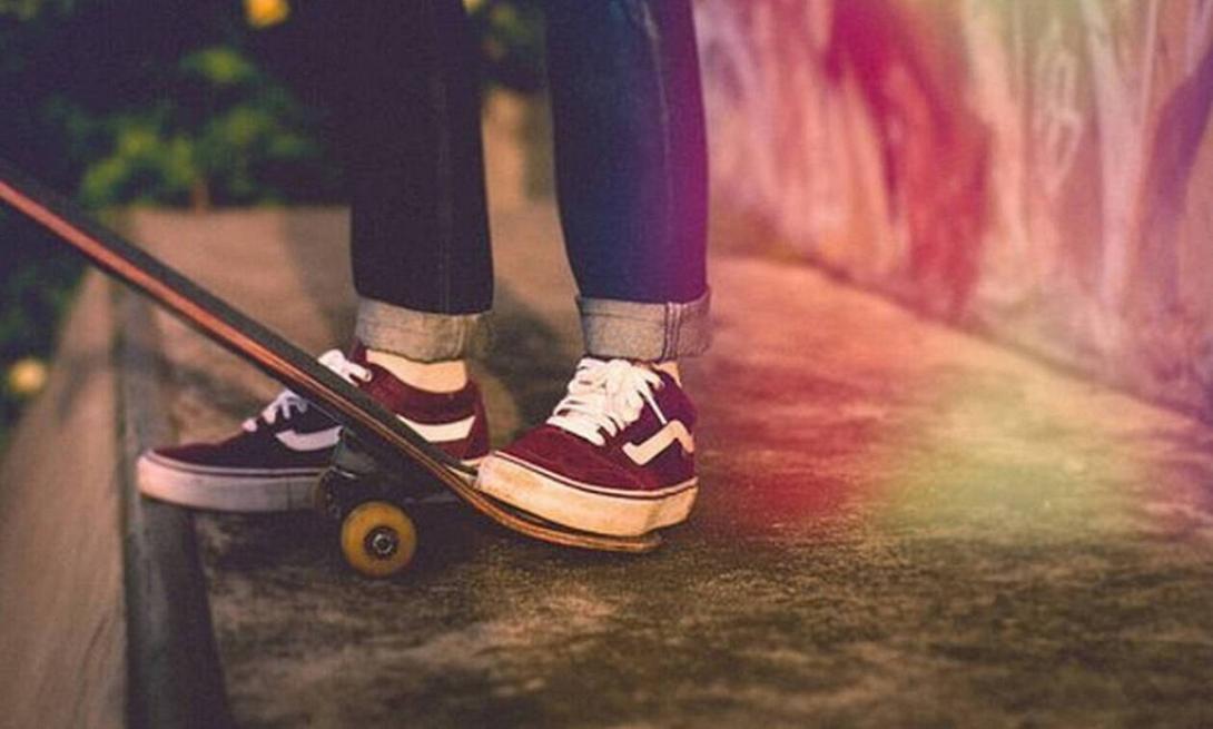 skateboard