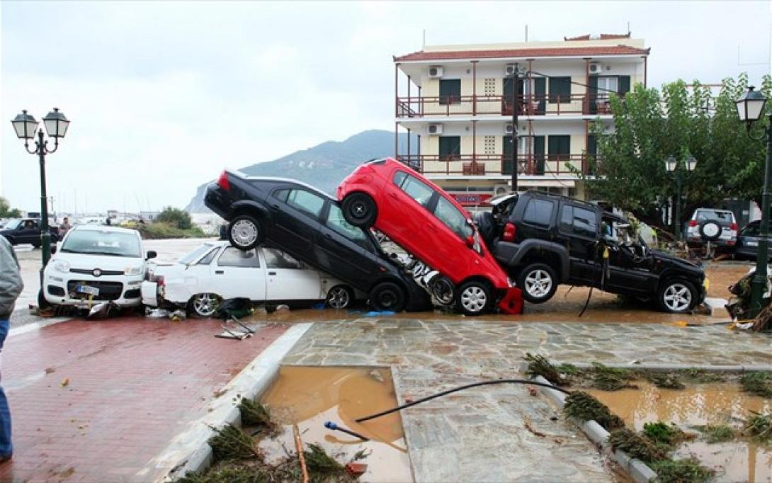 φωτιά σκόπελος