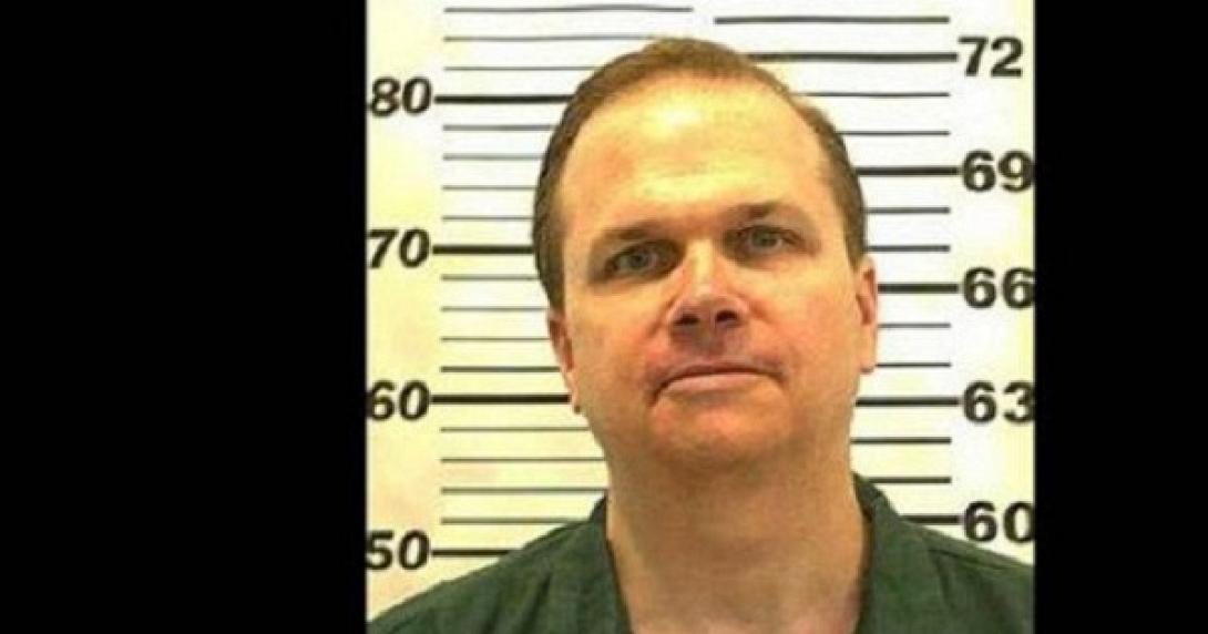 Μαρκ Ντέιβιντ Τσάπμαν: Δεν βγαίνει από τη φυλακή ο δολοφόνος του Τζον Λένον 