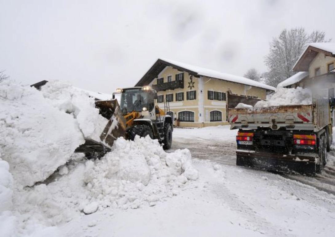 snow_1.jpg