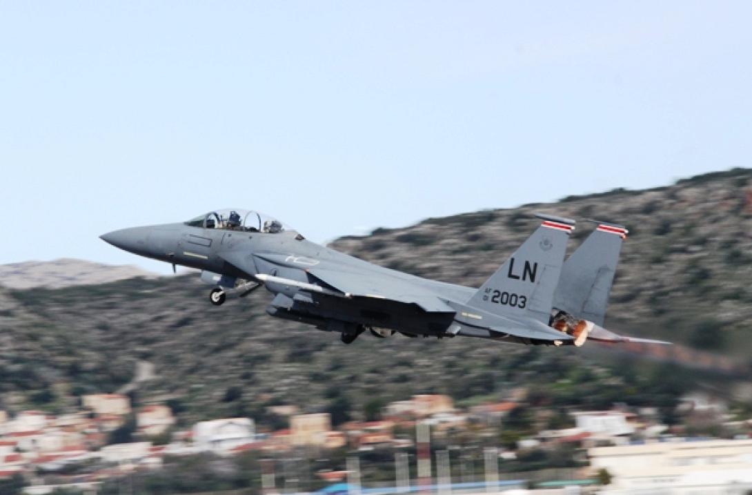 Ελληνοαμερικανική στρατιωτική άσκηση πάνω από την Κρήτη
