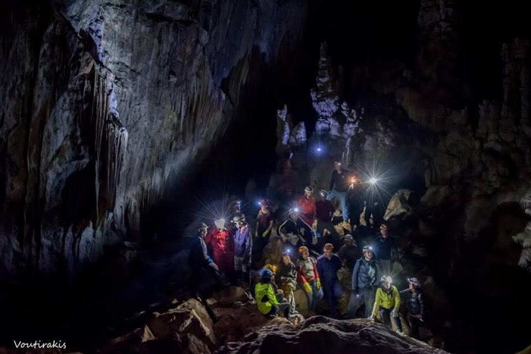 σπήλαιο πελεκητών