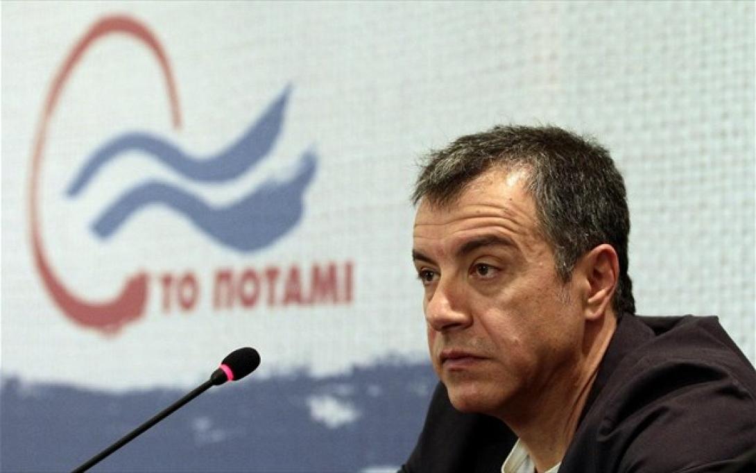 Το "βραχιολάκι" ήταν δική μας πρόταση υποστηρίζει ο Θεοδωράκης