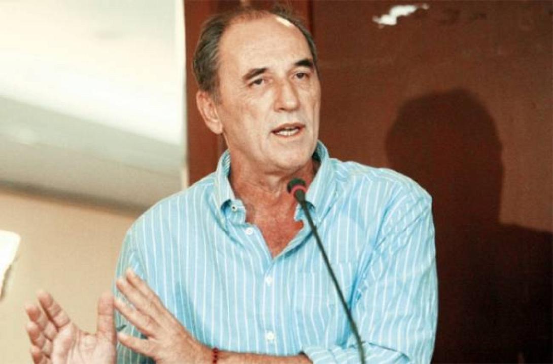 Ο Σταθάκης διαψεύδει το επεισόδιο με τα "καρότα"