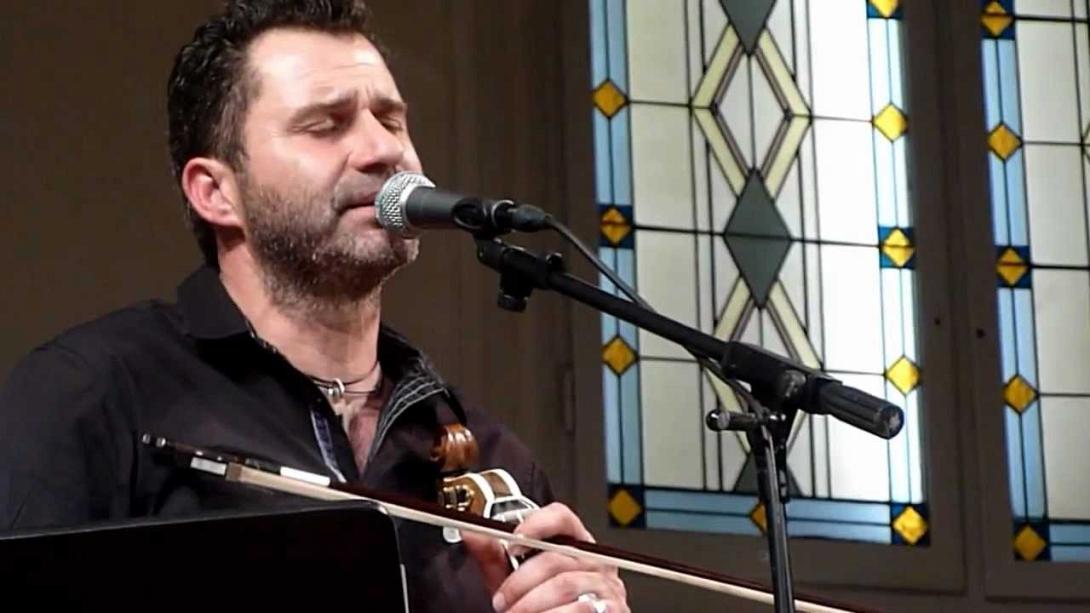 Συναυλία του Στ. Μπικάκη στη Μονή Μαλεβιζίου