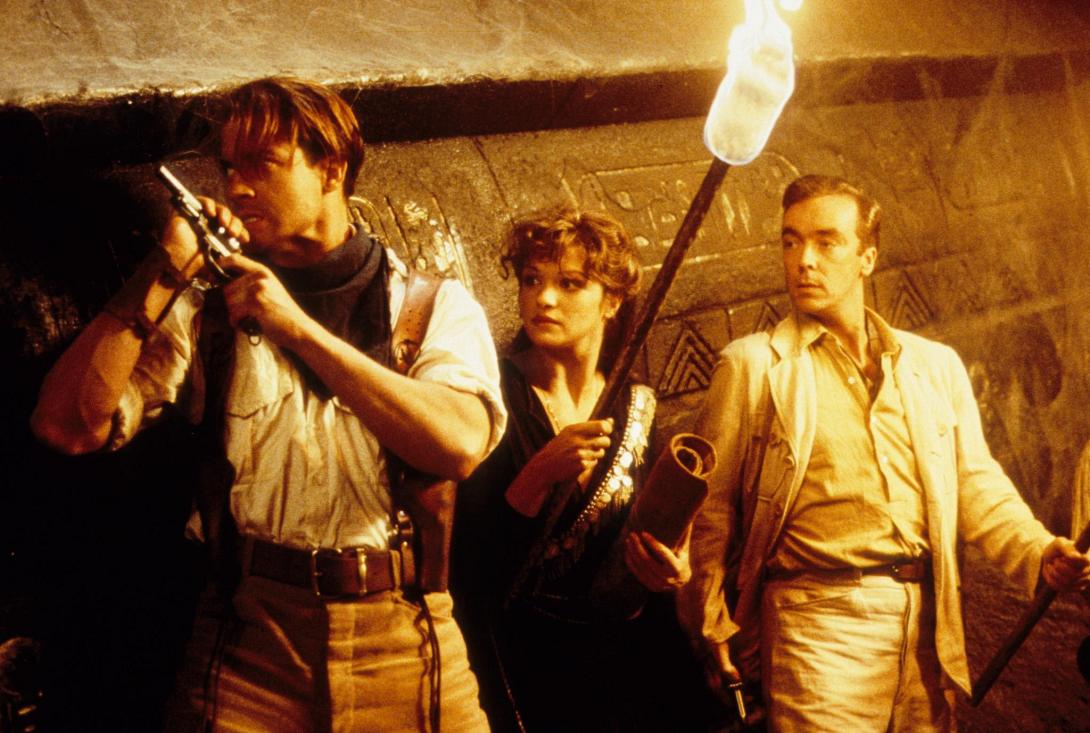 still-of-brendan-fraser-john-hannah-and-rachel-weisz-in-the-mummy-1999-i_moumia_star.jpg