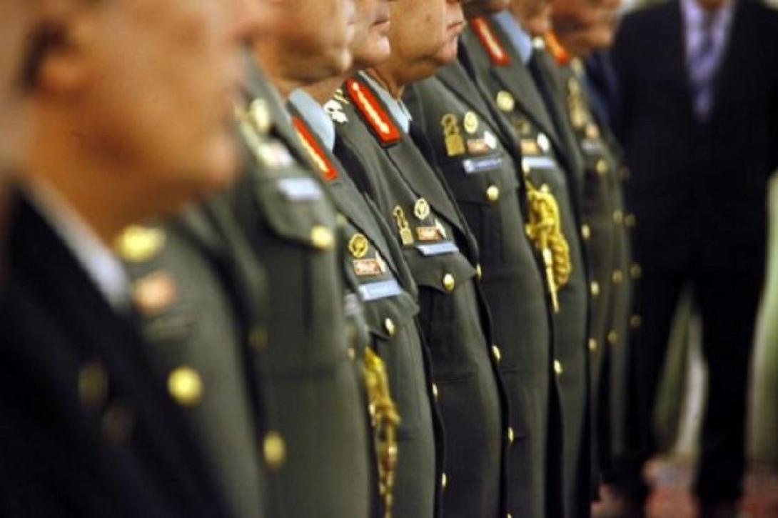 Προϋπολογισμός 2015: Αυξήσεις σε δικαστικούς - ένστολους και ελάχιστο εγγυημένο εισόδημα