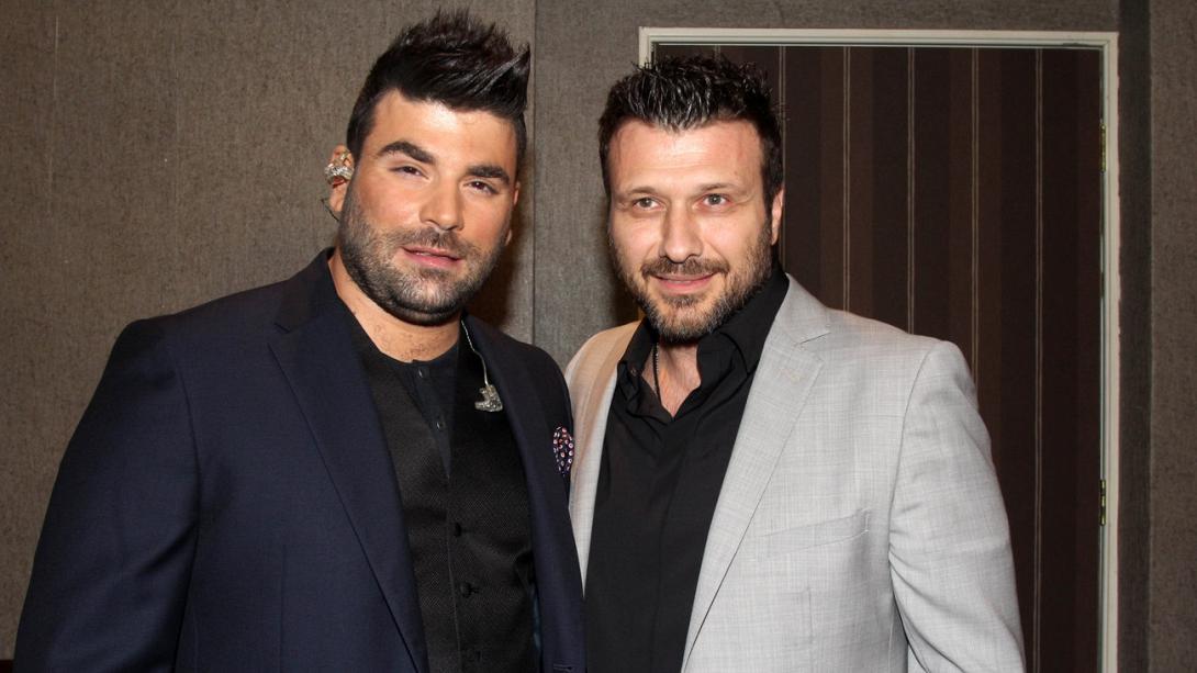 sugklonismenos-o-ploutarxos-spaei-i-kardia-mou.w_hr.jpg