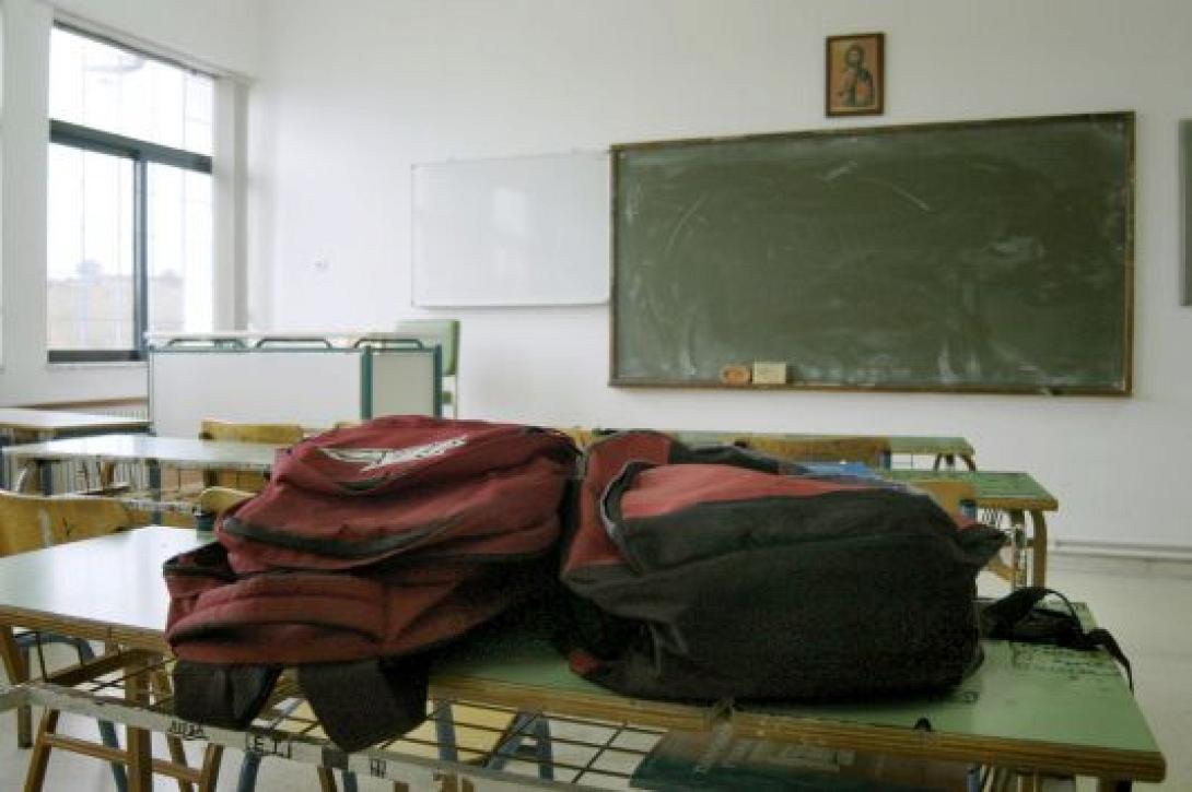 Τρέχουν να καλύψουν τα κενά στα σχολεία του Ηρακλείου, λίγες μέρες πριν το πρώτο κουδούνι