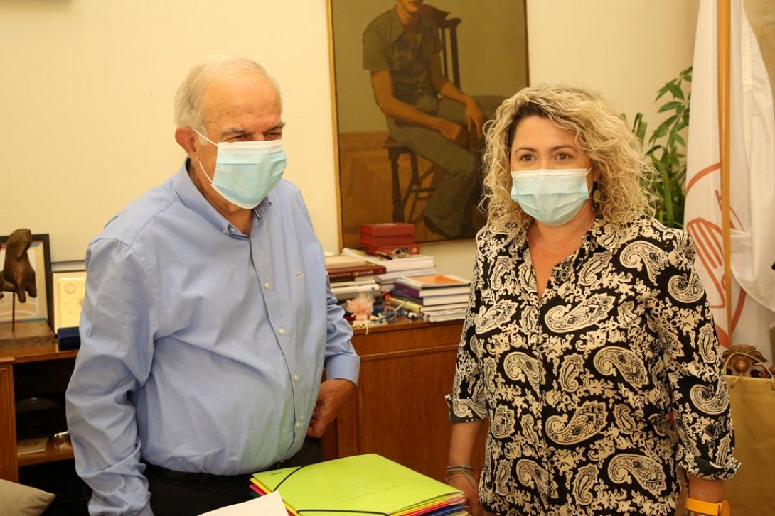 Συνάντηση Λαμπρινού με τη Μπορμπουδάκη