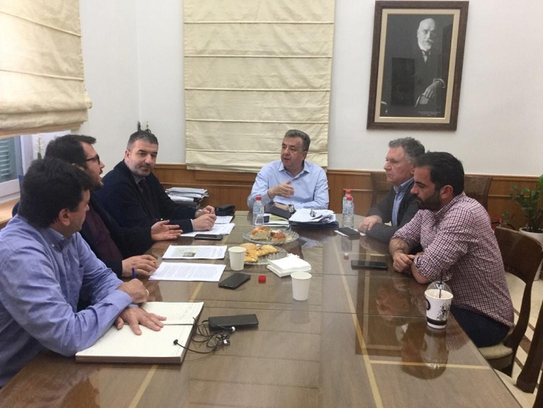 Στην Περιφέρεια ο Μ. Φραγκάκης