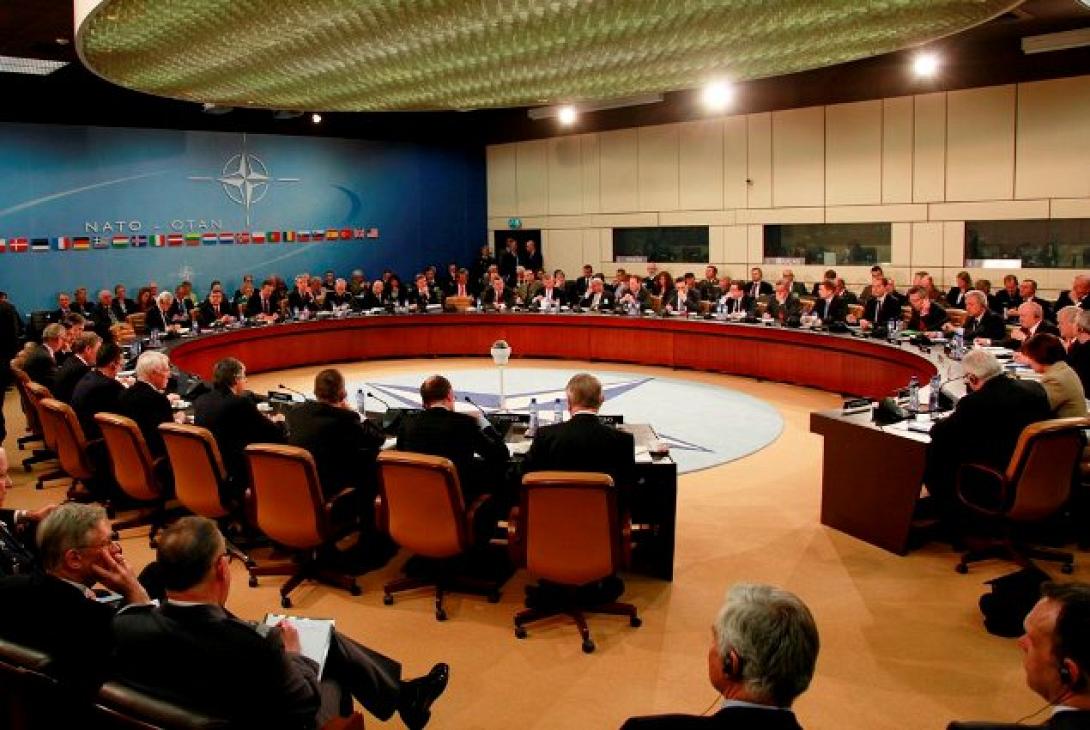 Με καυτά θέματα στην ατζέντα οι σύνοδοι  Ε.Ε - ΝΑΤΟ