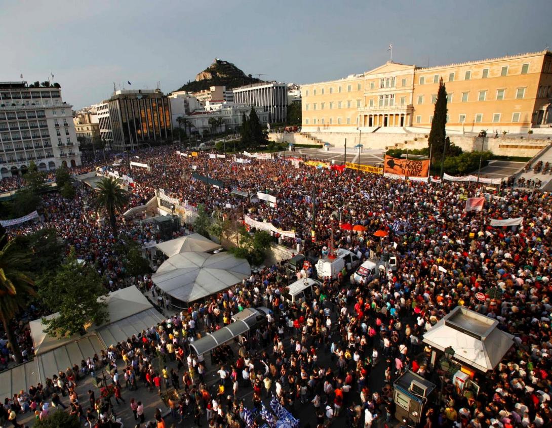 ΣΥΡΙΖΑ: Η ελπίδα έδιωξε τον φόβο, ο λαός παρεμβαίνει στις εξελίξεις