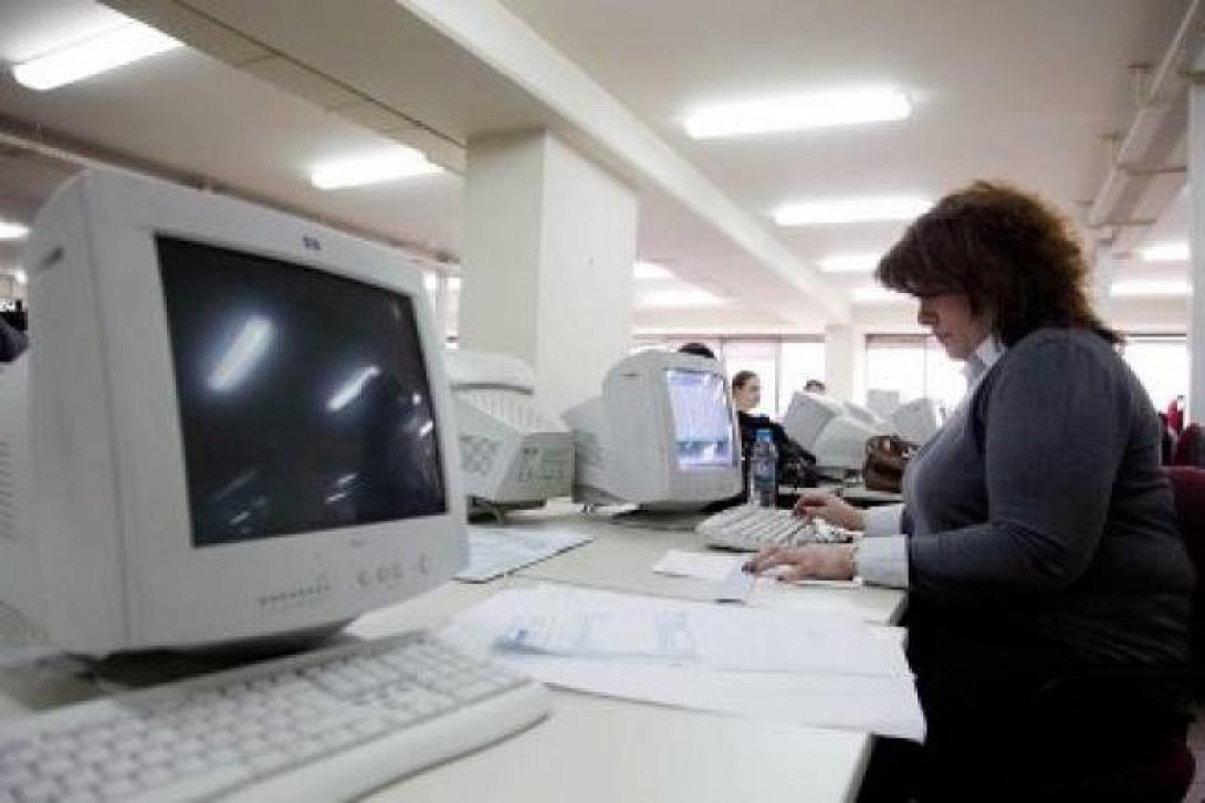 Φρένο σε &quot;πρόωρες&quot; συνταξιοδοτήσεις βάζει η τρόικα