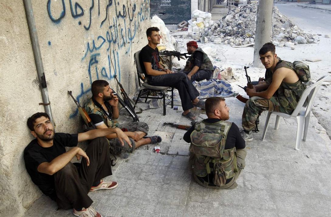 Εξεγερμένους της Συρίας θα εκπαιδεύσουν οι ΗΠΑ