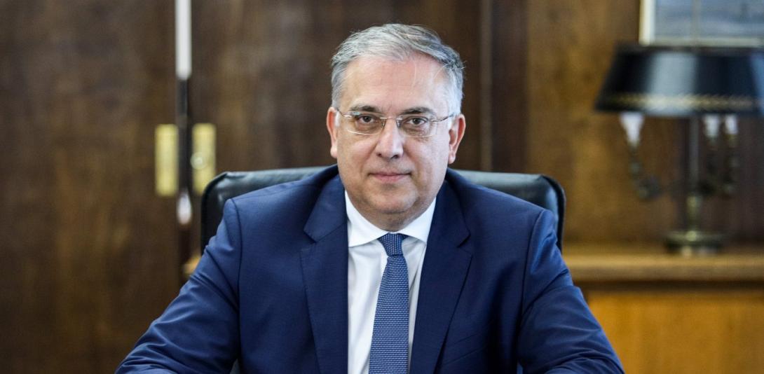 Τάκης Θεοδωρικάκος