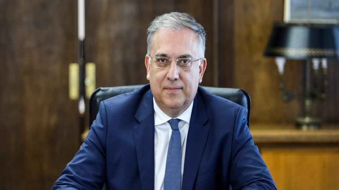 Τάκης Θεοδωρικάκος