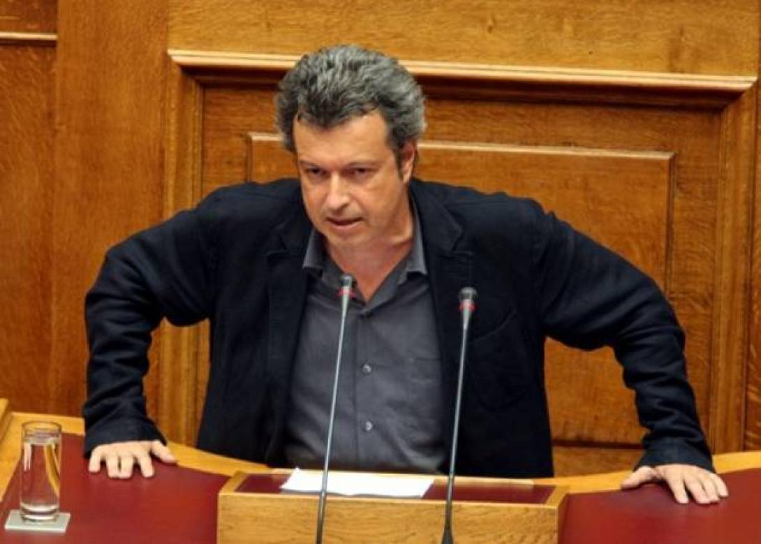 Πολιτική αποδοκιμασία στον Π.Τατσόπουλο από τον ΣΥΡΙΖΑ