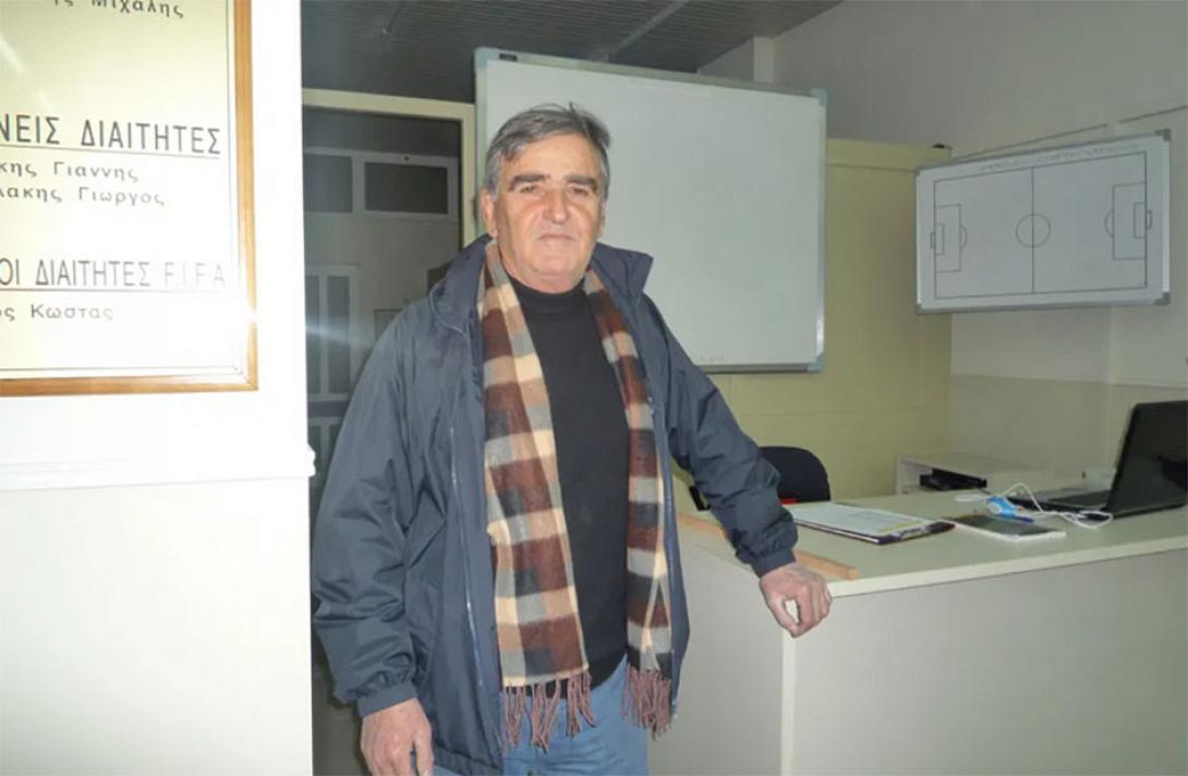 themelis_copy.jpg
