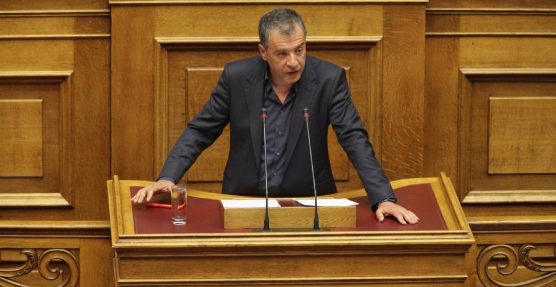 theodorakis0003.jpg