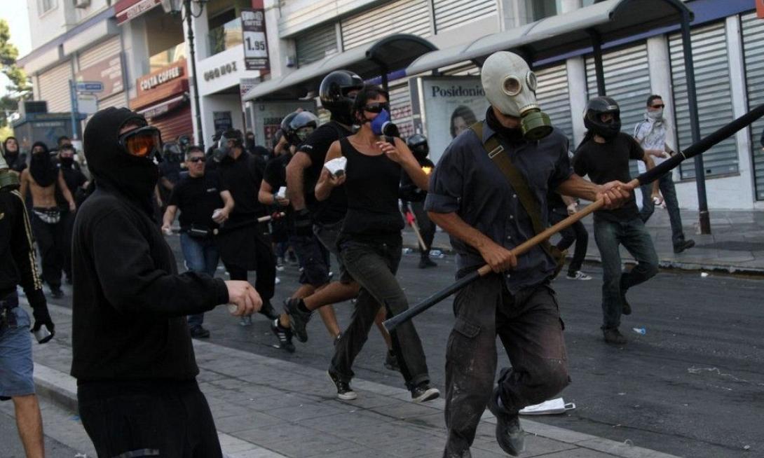 thessaloniki_epeisodia_sta_panepistimia_11489954009.jpg