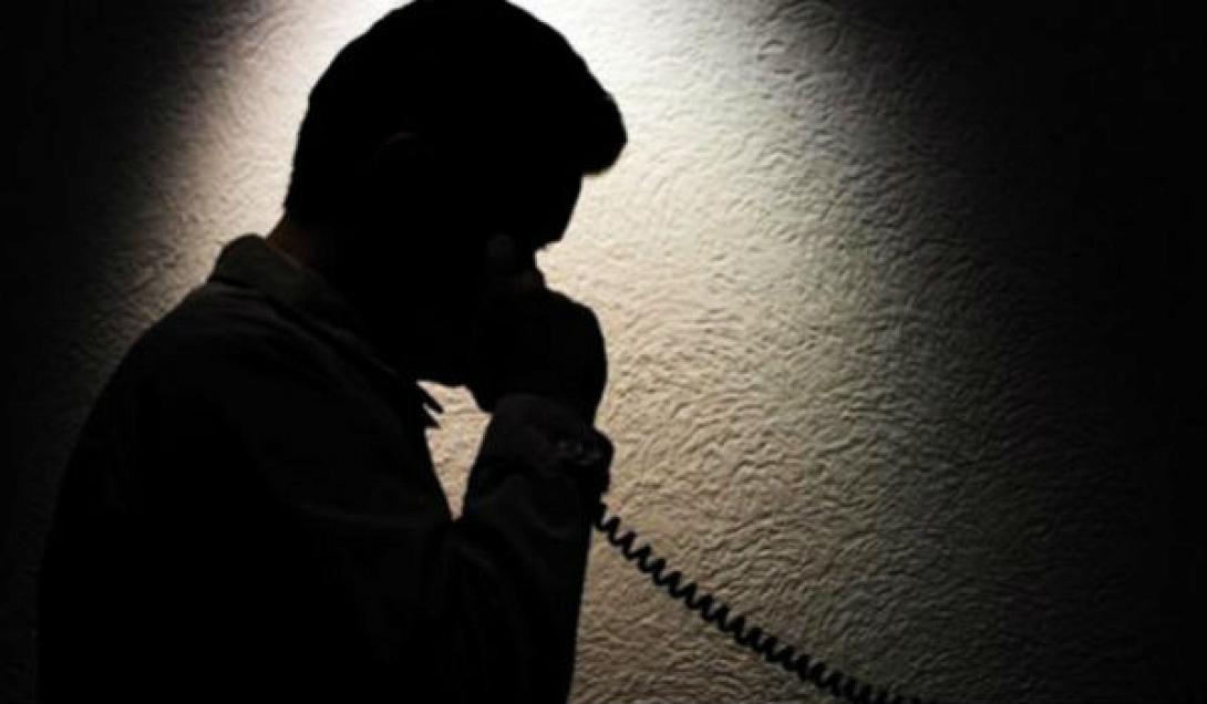 Τηλεφωνικό "κάρφωμα" στο ΣΔΟΕ: Το νέο εθνικό σπορ!!!