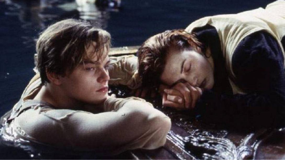 titanic-leonardo_dicaprio-door-2019-16-07.jpg