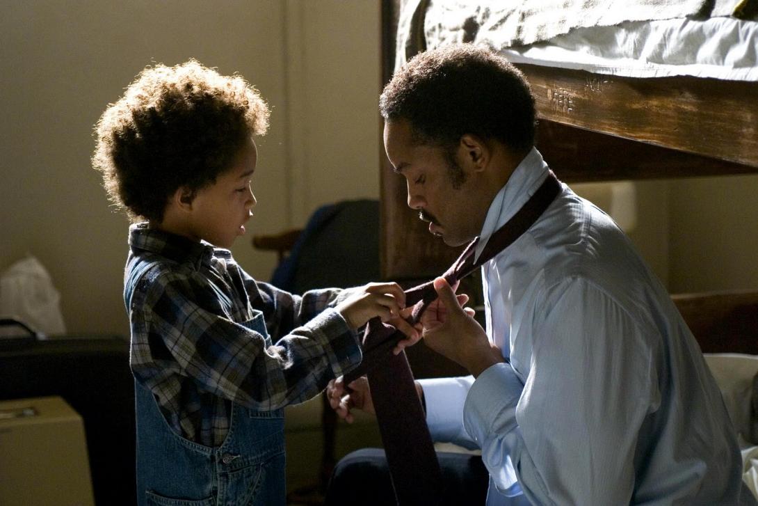 to_kinigi_tis_eftixias_programma_tileorasis_mega_the_pursuit_of_happyness.jpg
