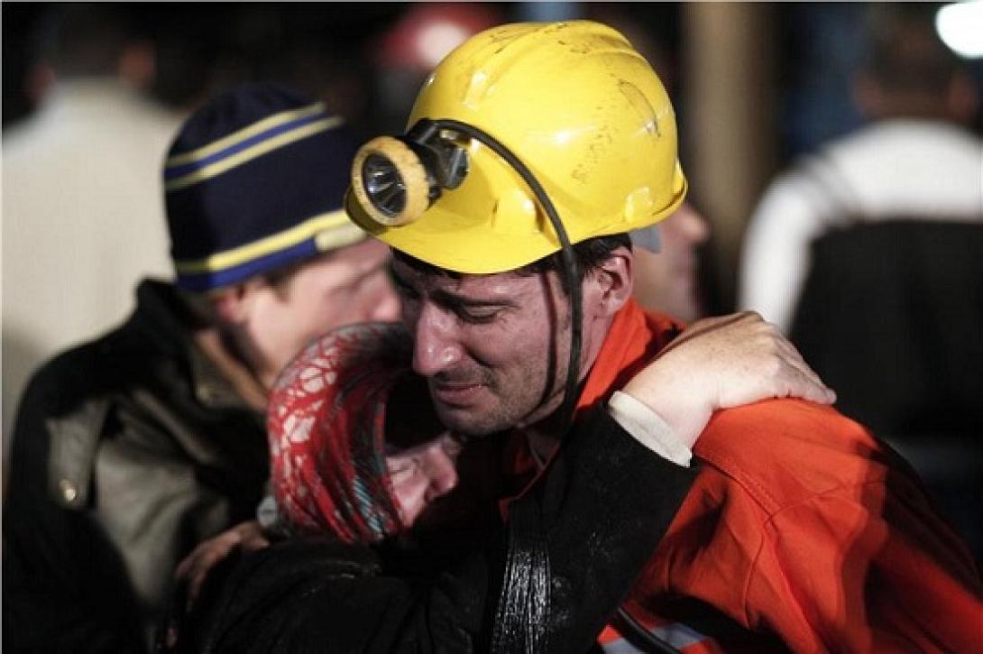 Τριήμερο πένθος στην Τουρκία μετά την τραγωδία στο ανθρακωρυχείο