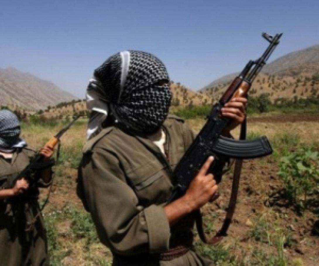 Ογδόντα Τούρκοι όμηροι στο Ιράκ - Απειλεί με αντίποινα ο Νταβούτογλου αν πάθουν κάτι