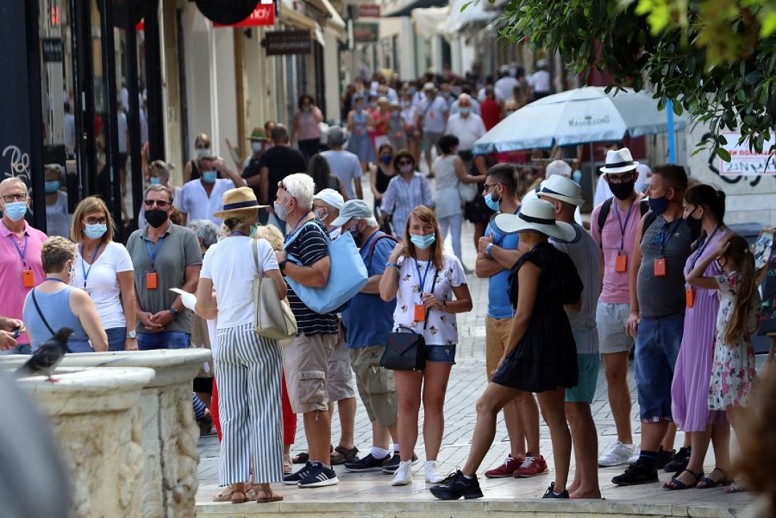 Χαλαρή βόλτα για τους τουρίστες