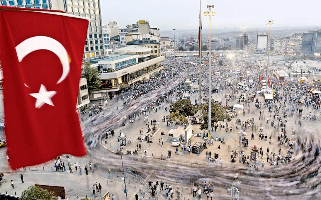 Ο Moody&#039;s υποβάθμισε το αξιόχρεο της Τουρκίας