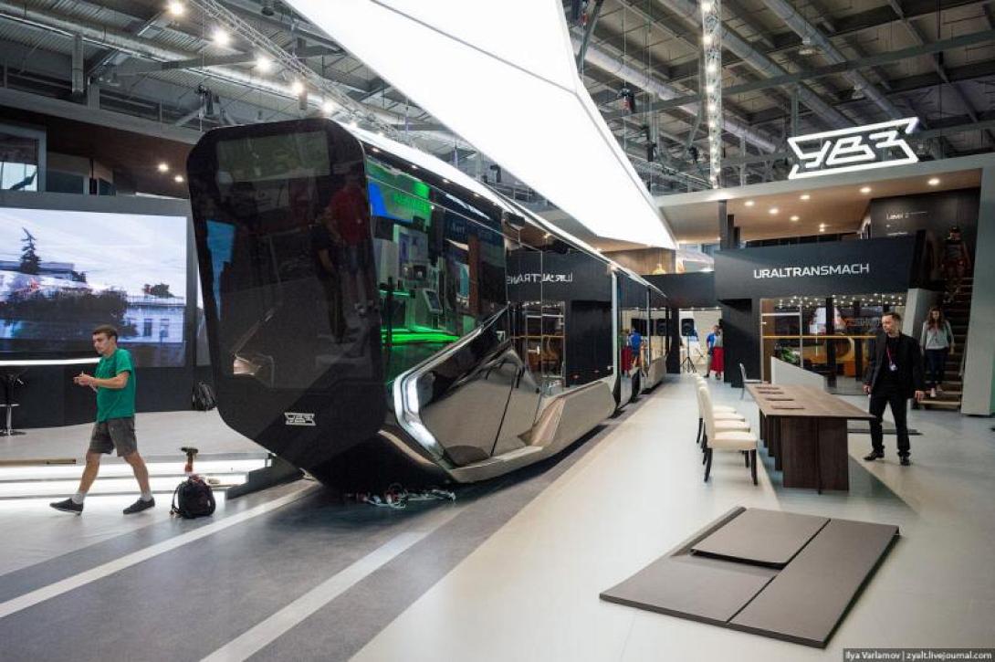 Το τραμ που θυμίζει ... μπάτμαν (βίντεο) 